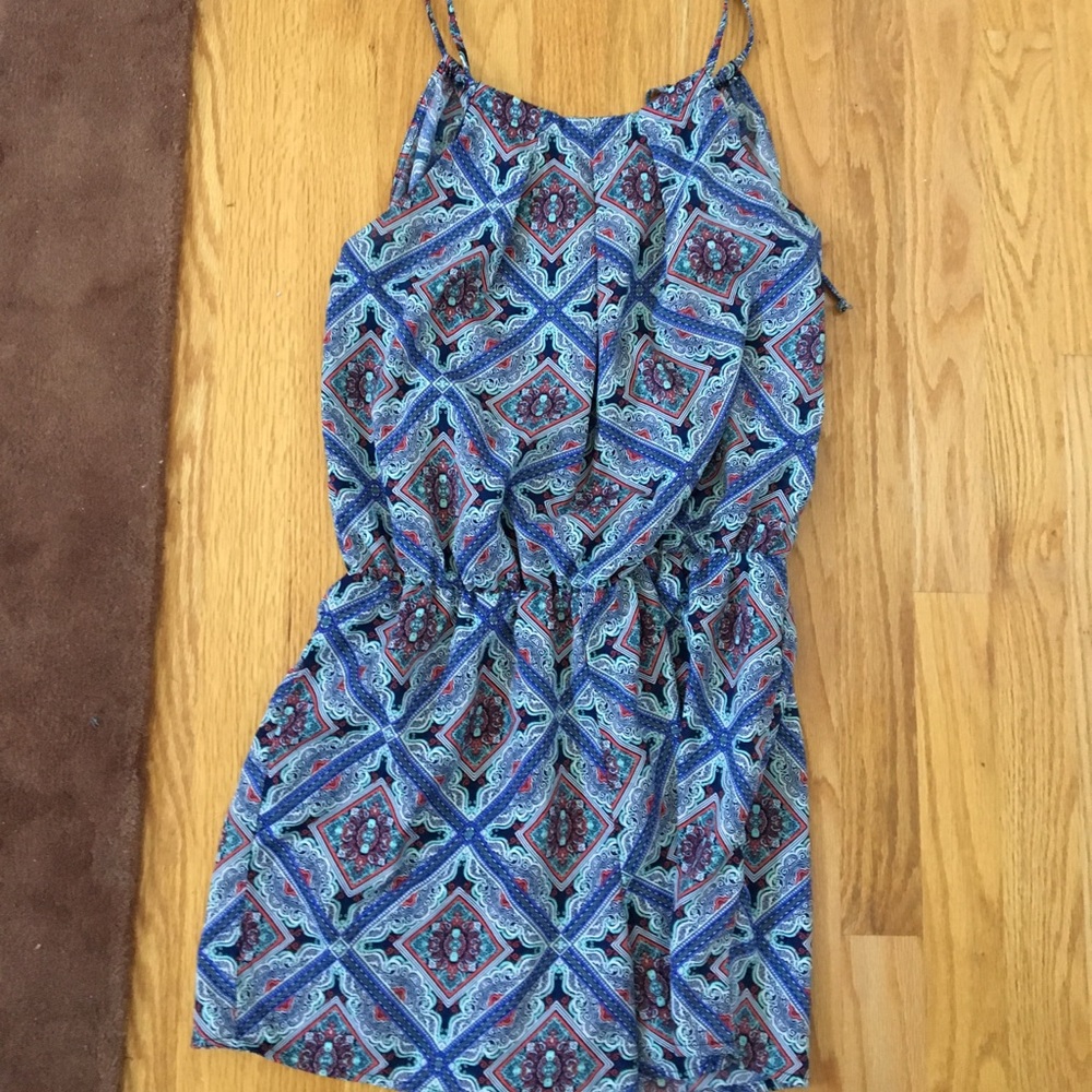 Pattern Blue Romper Size L